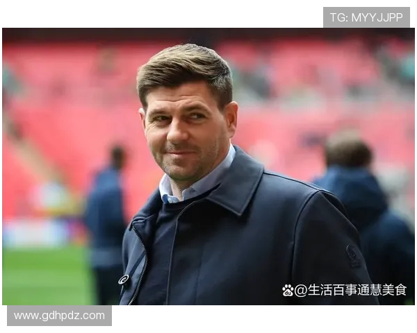 罗马诺:吉达联合将哈维列为新帅候选但他更渴望执教英超球队 罗马诺:吉达联合将哈维列为新帅候选但他更渴望执教英超球队